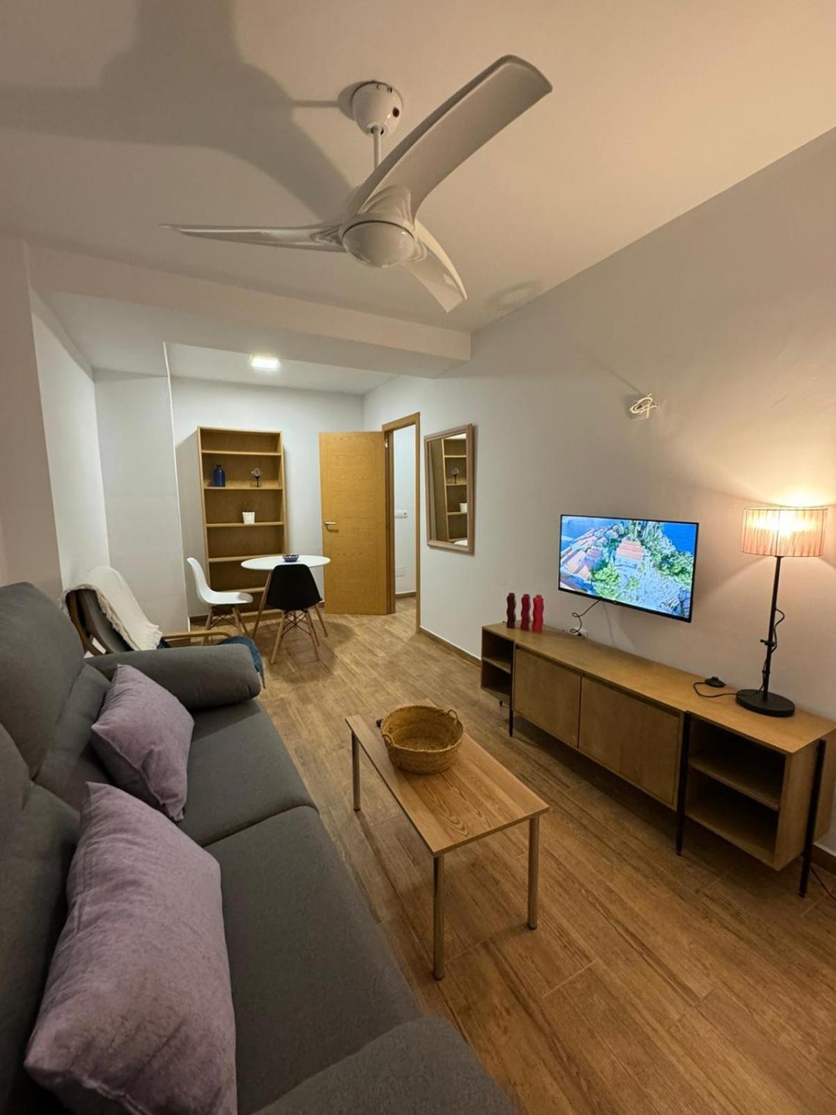 Apartamento Irene 2 カラバカ・デ・ラ・クルス エクステリア 写真